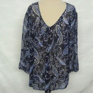 St. John's Bay Navy Floral 3/4 Sleeve Blouse.